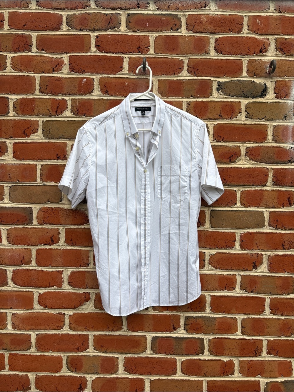 Banana Republic White Short-Sleeve Button-Down Shirt with Thin Tan Stripes